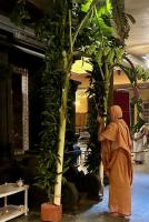 Jalabhisheka and Arati at HH Shrimat Parijnanashram Swamiji II Sannidhih (27 Sep 2024)